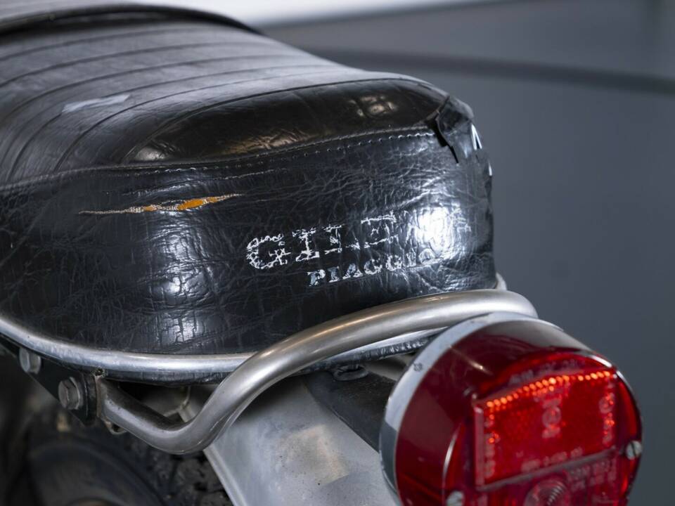 Image 12/50 of Gilera DUMMY (1974)