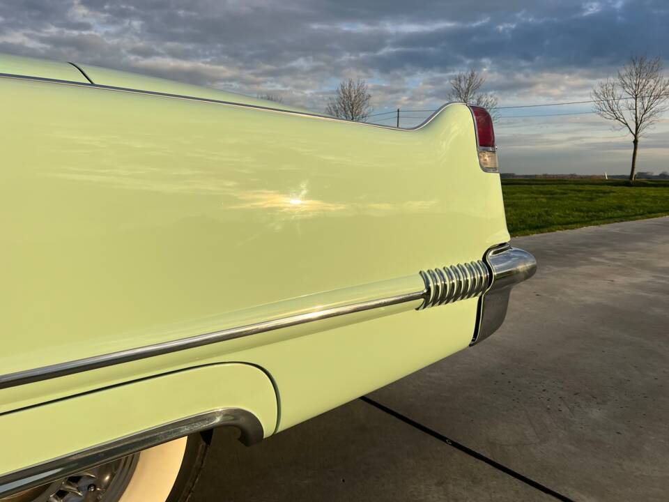 Image 25/83 of Cadillac 62 Convertible (1956)