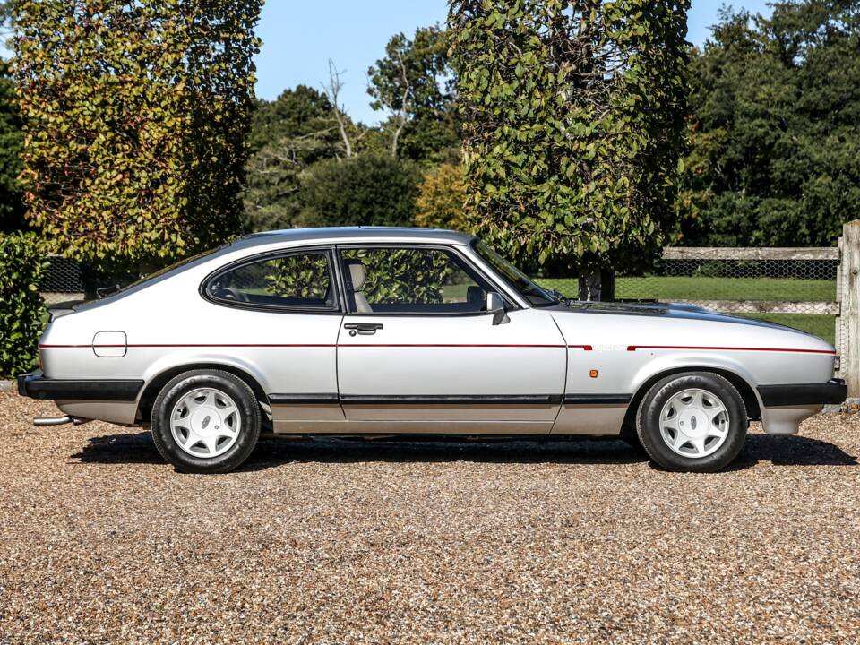 Image 2/50 of Ford Capri 2,8i (1987)