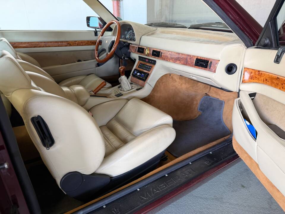 Bild 13/20 von Maserati Ghibli 2.0 (1994)