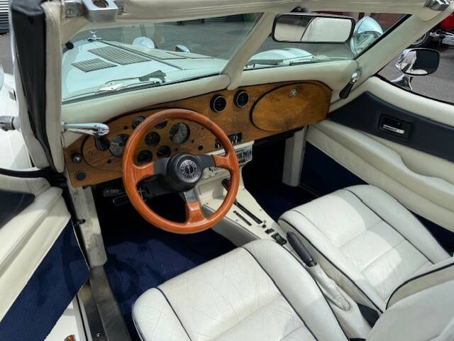 Image 17/28 of Excalibur Phaeton V (1989)