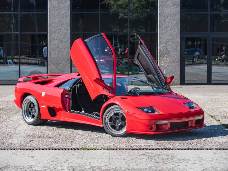 Image 10/26 of Lamborghini Diablo SV (1997)