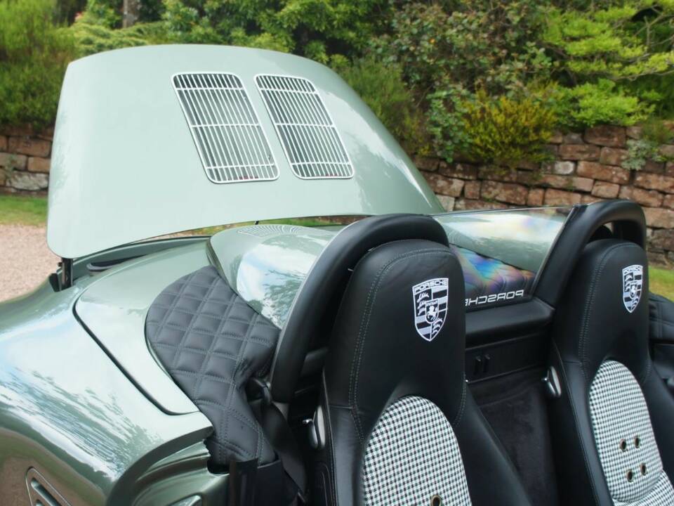 Image 82/99 of Porsche Boxster S (2005)