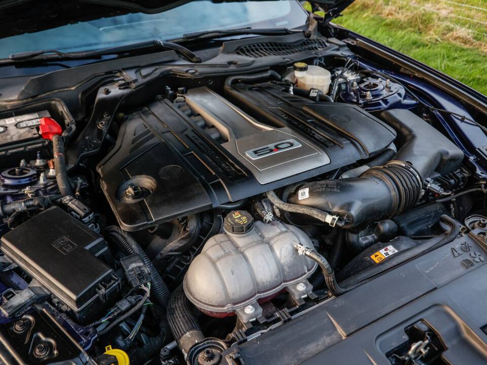 Image 34/38 of Ford Mustang 5.0 (2015)