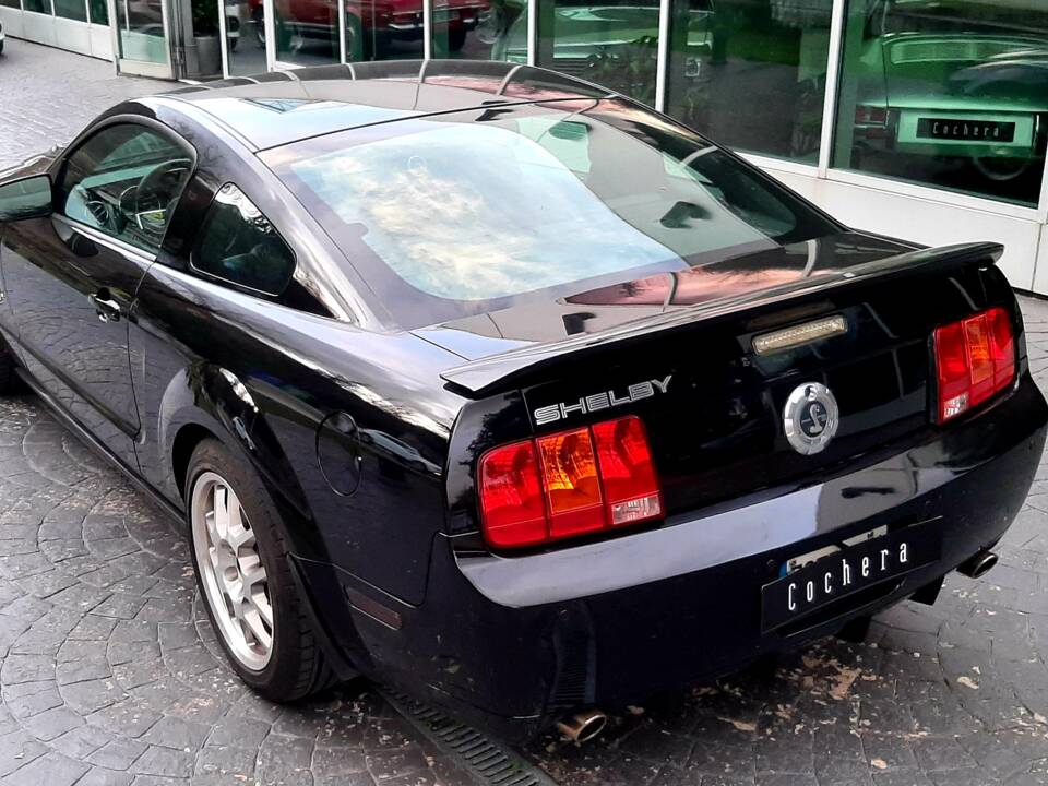 Immagine 4/27 di Ford Mustang Shelby GT 500 (2007)