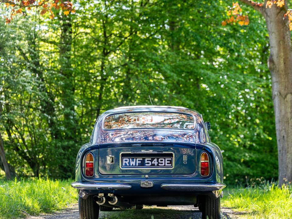 Afbeelding 30/50 van Aston Martin DB 6 (1967)