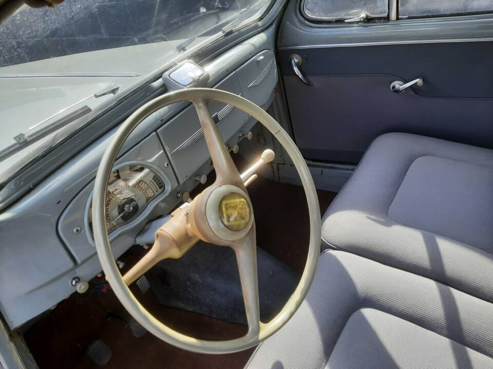 Bild 2/8 von Peugeot 203 C (1955)