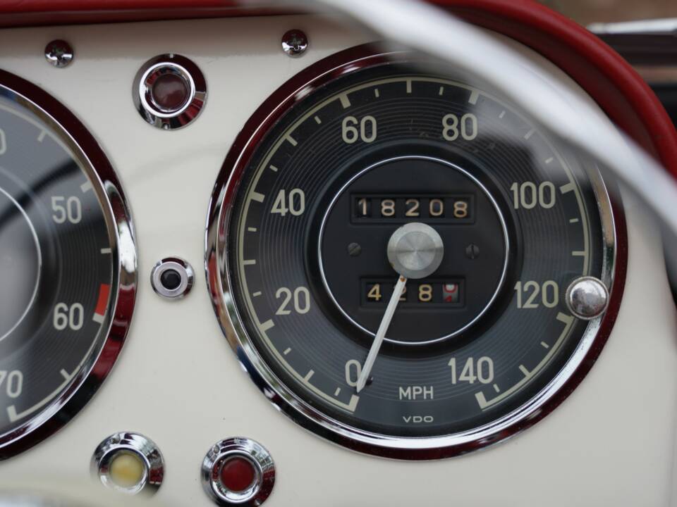 Bild 35/50 von Mercedes-Benz 190 SL (1960)