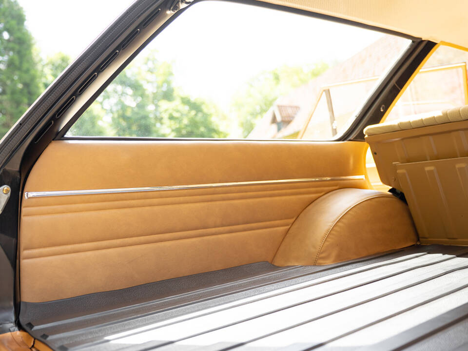 Image 52/57 of Ford Granada Turnier 2,3 (1976)