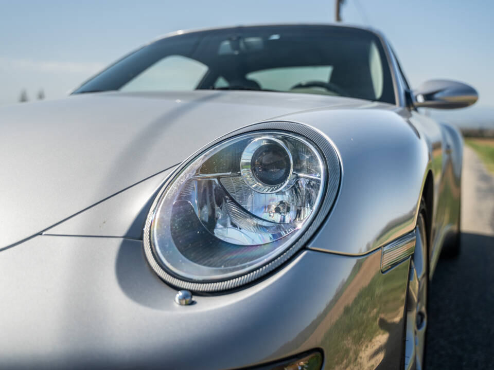 Image 29/82 of Porsche 911 Carrera 4S (WLS) (2006)
