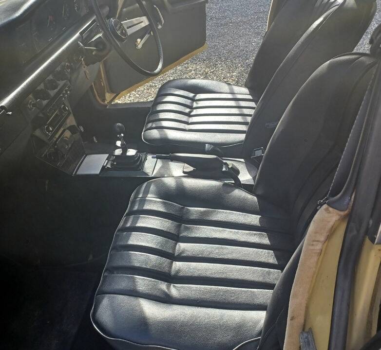 Bild 2/8 von Rover 3500 (1972)