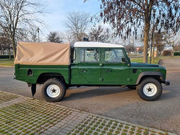 Image 6/7 of Land Rover Defender 130 Td5 Crew Cab (2001)