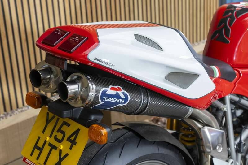 Bild 36/42 von Ducati 996 (2001)