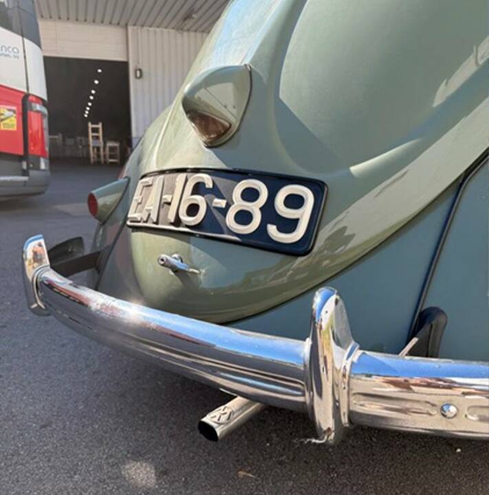 Image 34/49 of Volkswagen Beetle 1100 Standard (Brezel) (1950)