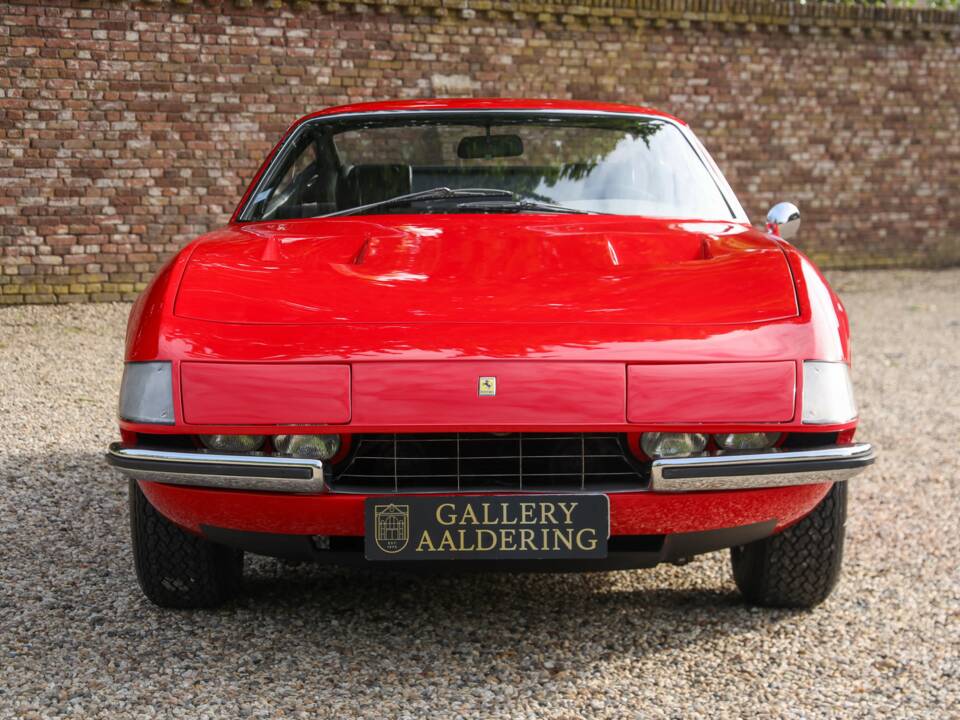 Afbeelding 42/50 van Ferrari 365 GTB/4 Daytona (1973)