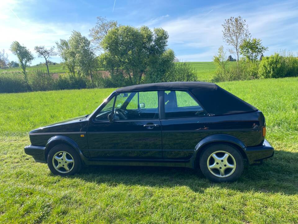 Bild 2/14 von Volkswagen Golf Mk I Convertible 1.8 (1992)