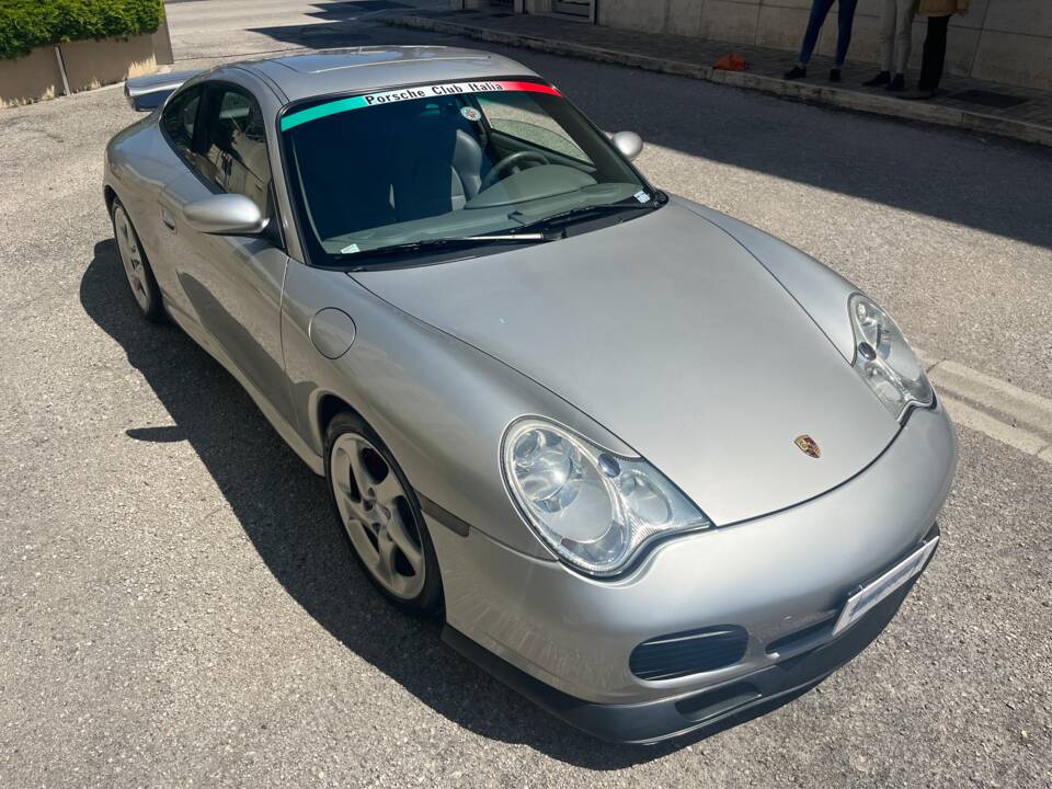 Image 4/39 of Porsche 911 Carrera 4S (2002)