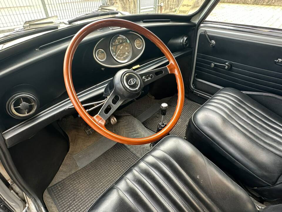 Bild 11/21 von Innocenti Mini Minor 850 (1970)