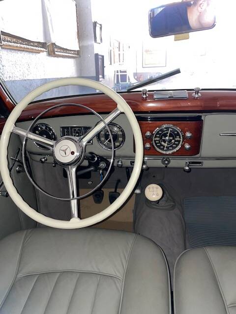 Immagine 4/5 di Mercedes-Benz 170 S Cabriolet A (1950)