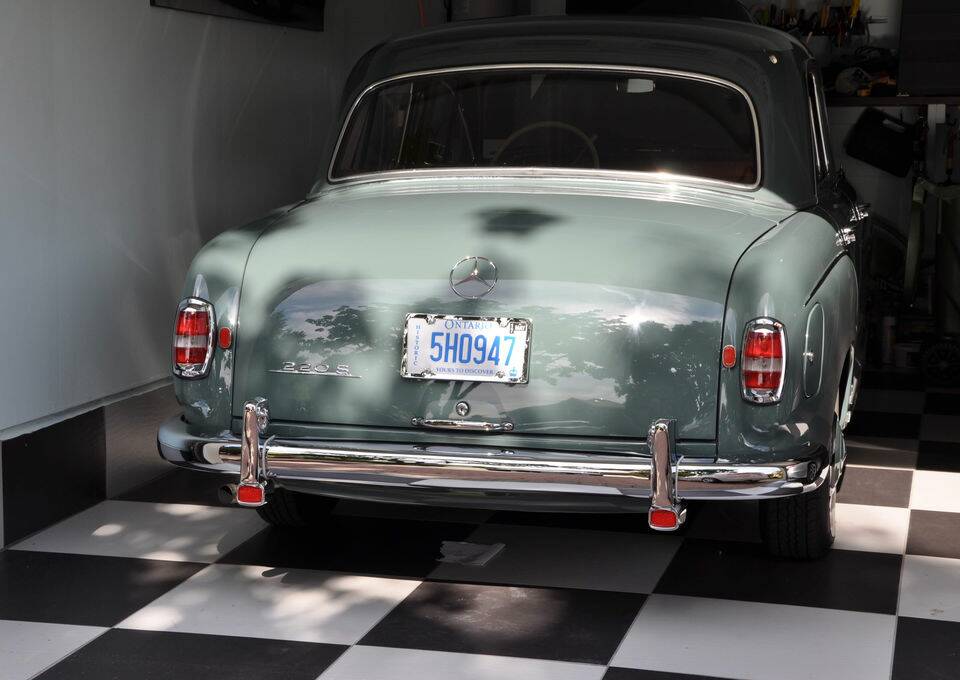 Afbeelding 5/8 van Mercedes-Benz 220 S (1958)