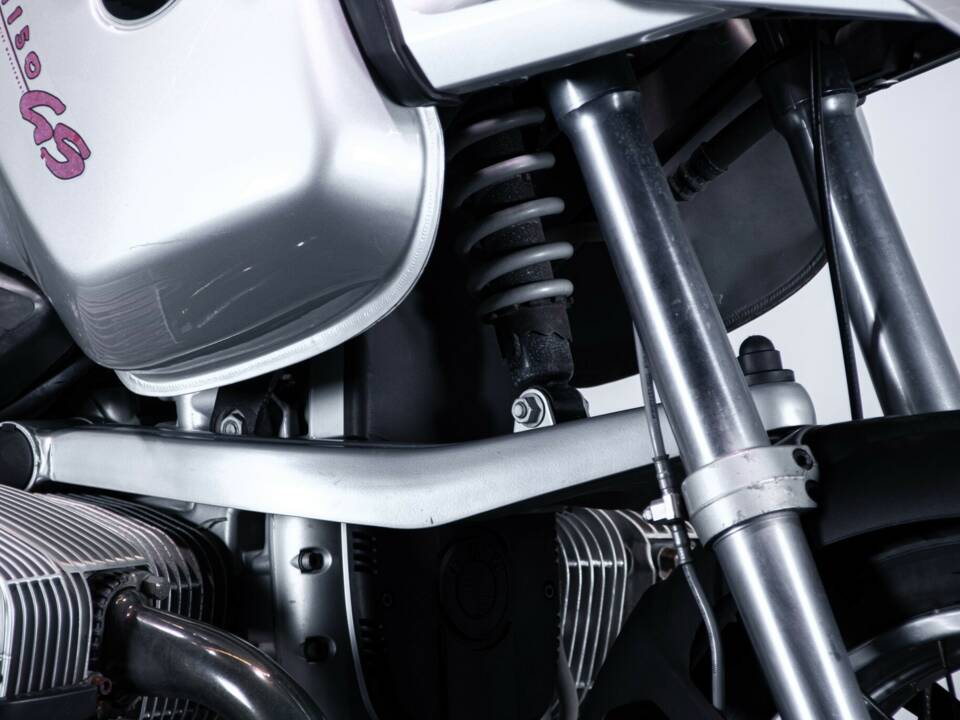 Bild 28/50 von BMW DUMMY (2001)