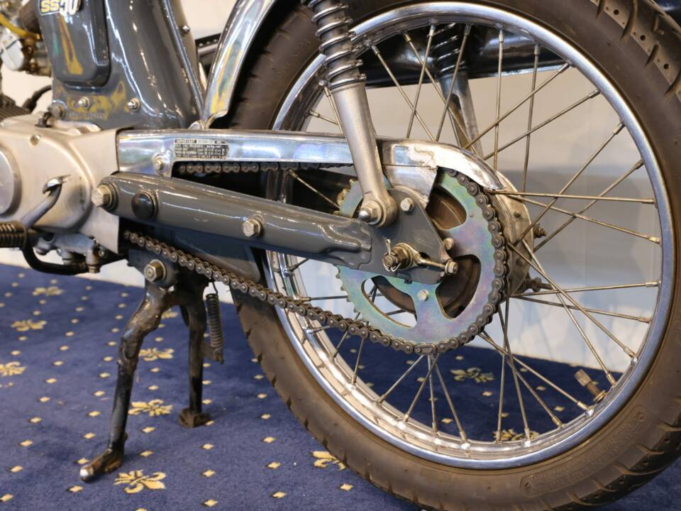 Image 21/21 de Honda SS 50 (1974)