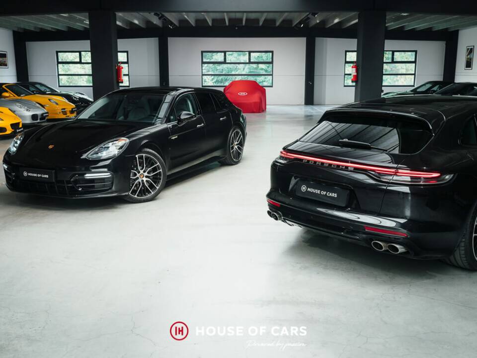 Image 1/25 of Porsche Panamera 4 E-Hybrid (2022)