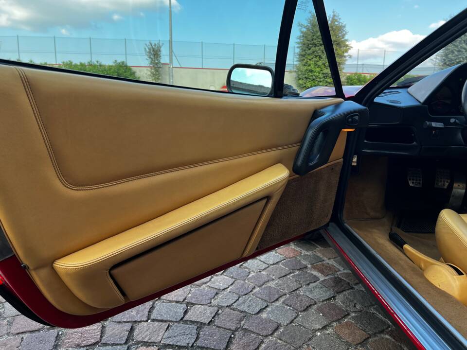 Afbeelding 7/16 van Ferrari 328 GTB (1989)