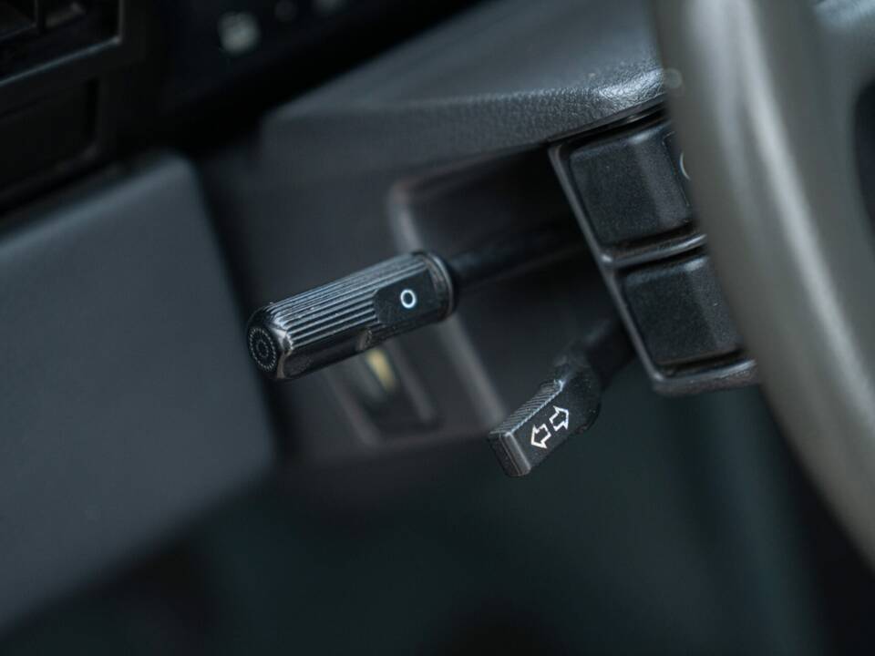 Bild 34/50 von FIAT Regata 100 DS "Riviera" (1987)