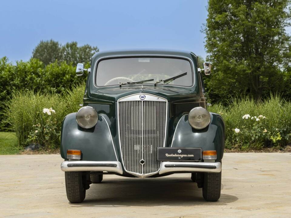 Image 11/50 of Lancia Ardea (1949)
