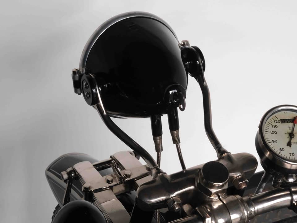 Image 87/98 of BMW R 32 (1925)