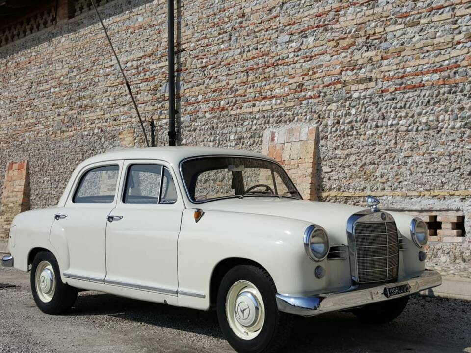 Image 9/12 of Mercedes-Benz 190 (1959)