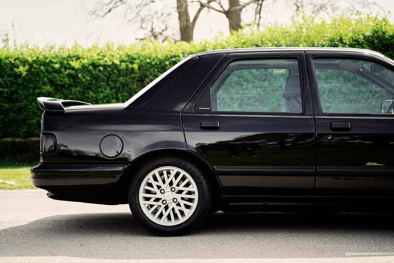 Imagen 15/19 de Ford Sierra RS Cosworth (1990)