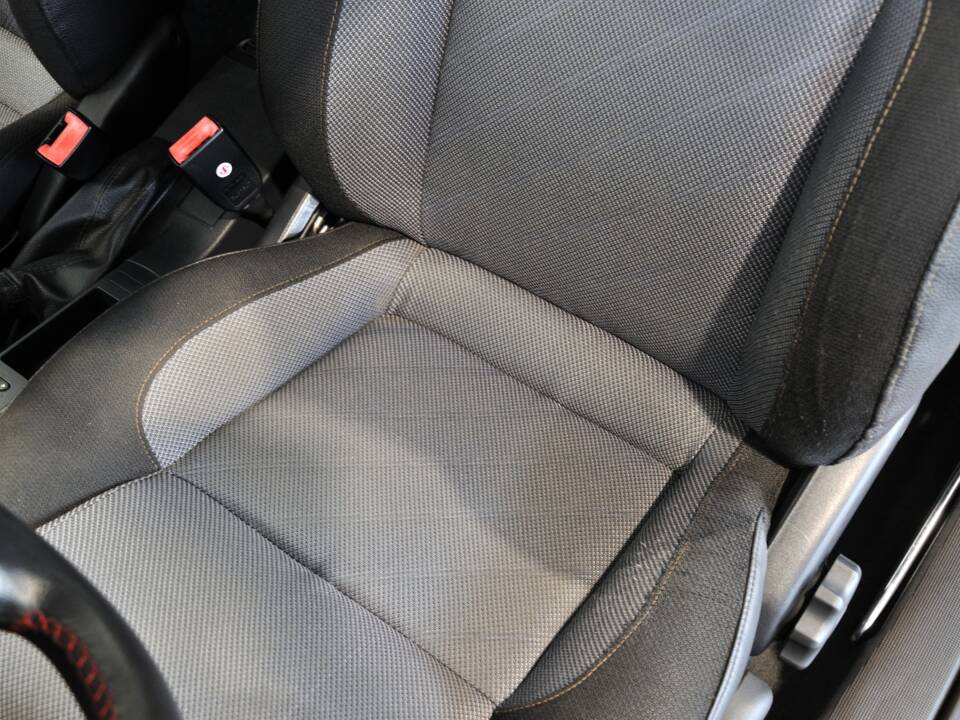 Afbeelding 22/29 van Alfa Romeo 145 Quadrifoglio Verde (1996)
