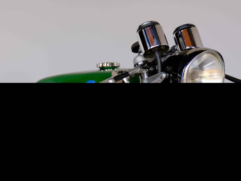 Image 12/57 of Benelli 125 Sport Special (1971)