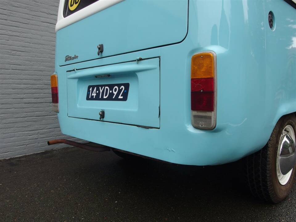 Bild 16/99 von Volkswagen T2b Kastenwagen (1977)