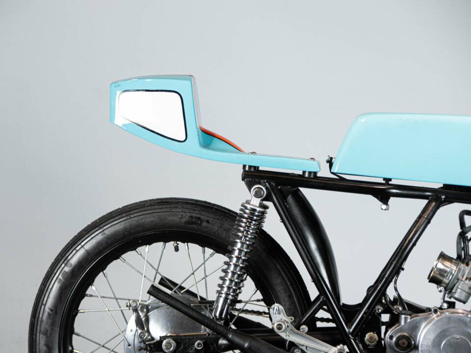Imagen 34/50 de Benelli DUMMY (1974)