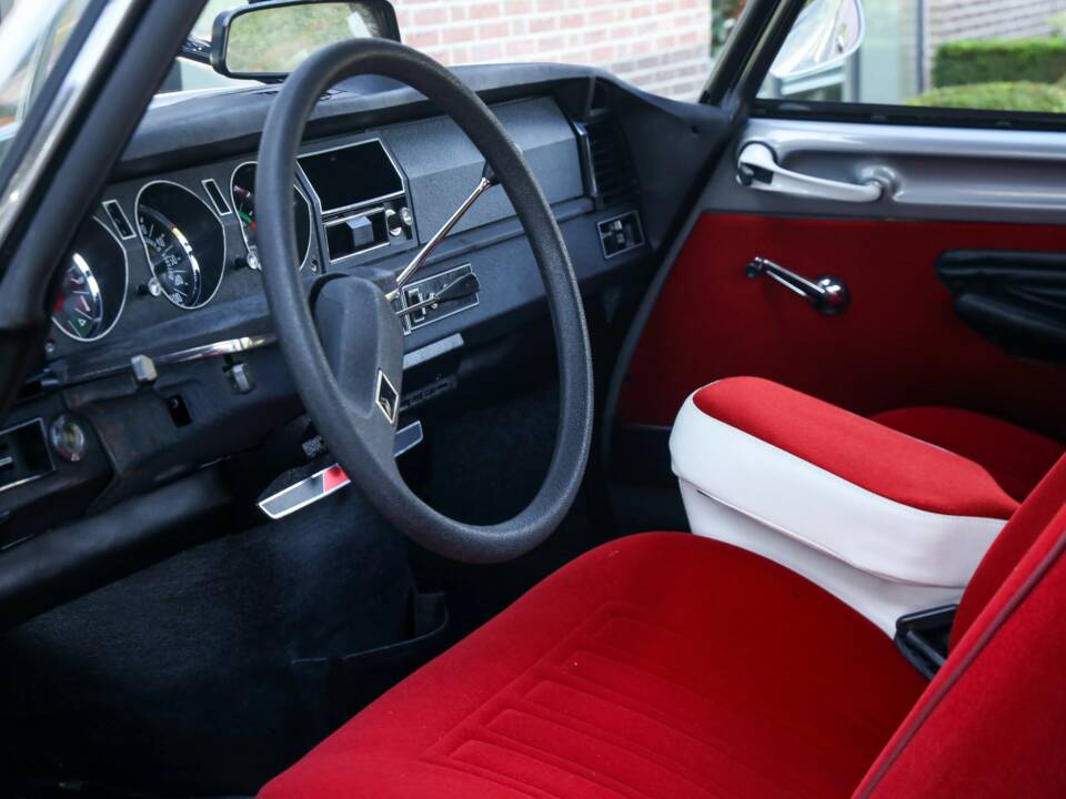 Bild 15/50 von Citroën DS 20 (1974)