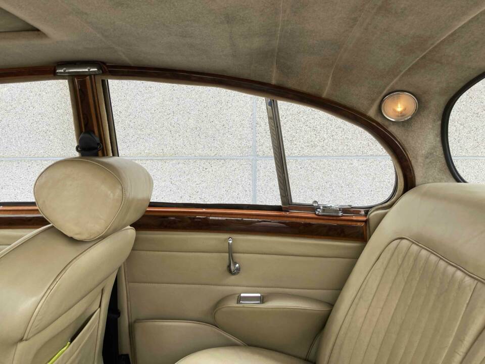Afbeelding 24/35 van Jaguar Mk II 3.8 (1962)
