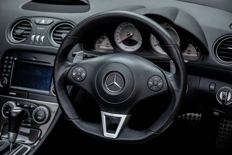 Imagen 14/32 de Mercedes-Benz SL 63 AMG (2008)