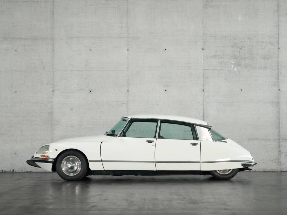 Bild 36/50 von Citroën DS 23 Pallas IE (1974)