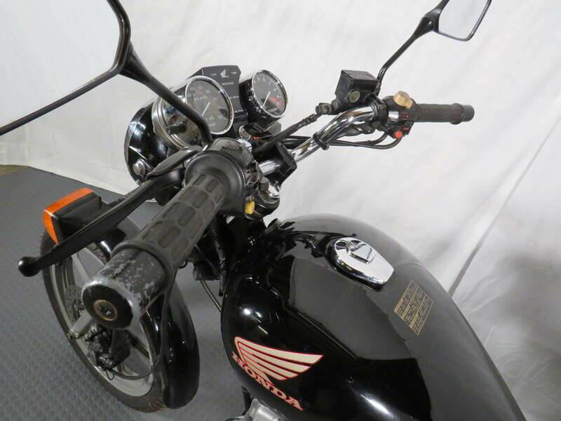 Immagine 9/40 di Honda CB 250 (1997)