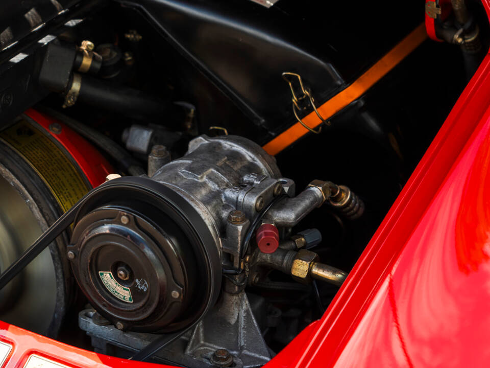 Afbeelding 11/53 van Porsche 911 Turbo 3.3 (1989)
