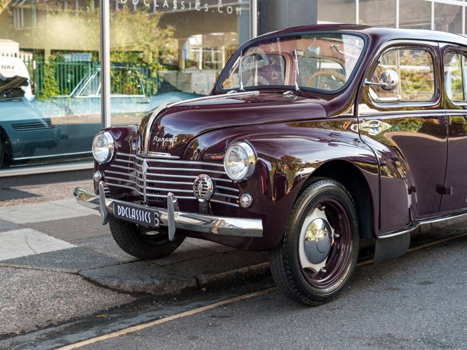 Immagine 12/33 di Renault 4 CV Décapotable (1951)