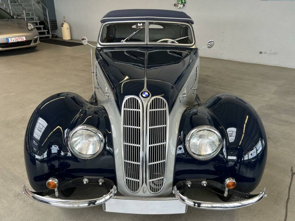 Image 5/40 of BMW 327 (1938)