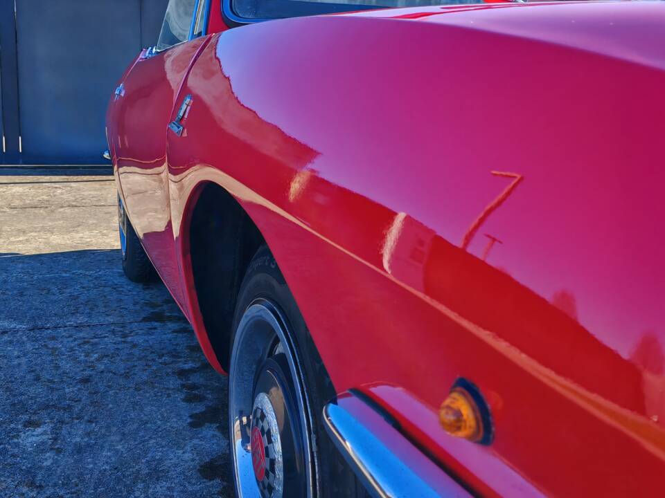 Image 17/39 of FIAT 850 Sport Spider (1969)