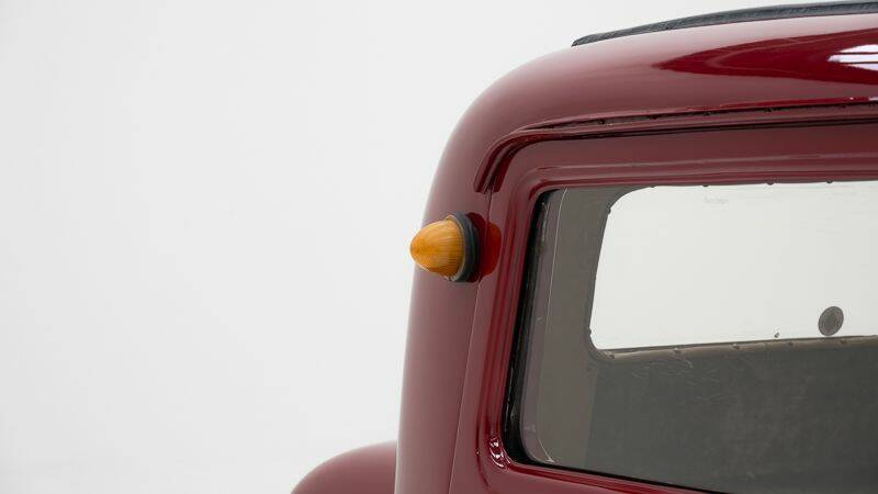 Imagen 14/15 de Berliet Dauphine 11CV (1934)