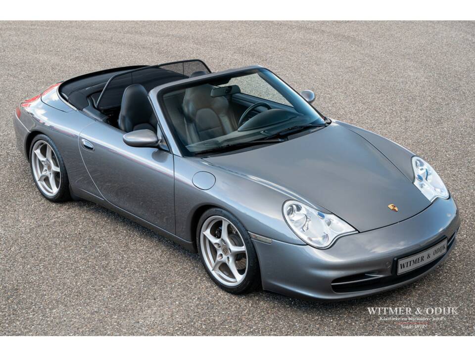 Bild 2/30 von Porsche 911 Carrera (2003)
