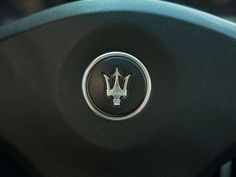 Bild 45/50 von Maserati 3200 GT (2000)