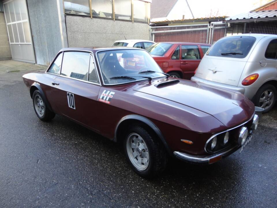 Bild 29/50 von Lancia Fulvia Coupe HF 1.6 (Lusso) (1971)